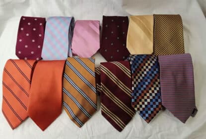 mixed lot of 50 Retro Esque 100% silk ties