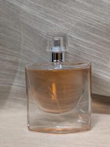 La Vie Est Belle L’eau de Parfum Spray by Lancome. 1.7 fl oz. Full perfume spray